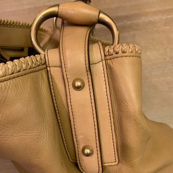 Gucci Large Horsebit Chain Bag - Picture 2 of 13